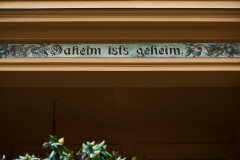 Daheim ist's geheim